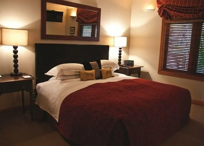 Resort Treetops & Estate